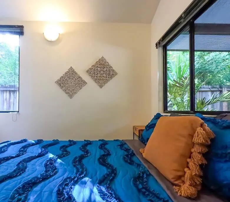 Makilaki Ulysses Machans Beach Cairns