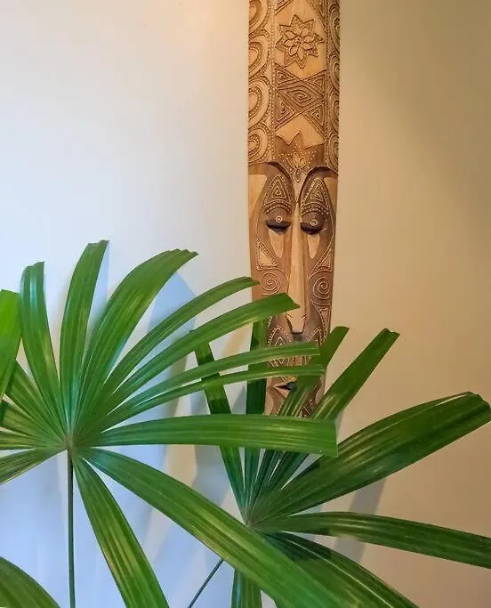 Makilaki Ulysses Machans Beach Cairns Villa